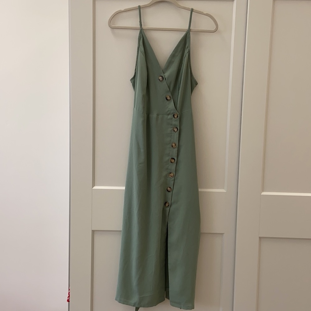 Sage green Spaghetti strap midi - Picture 2 of 5